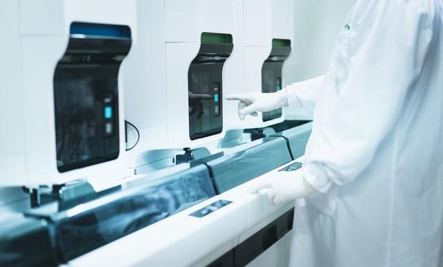 微信附近功能分析：了解附近人的实际功能和使用方法